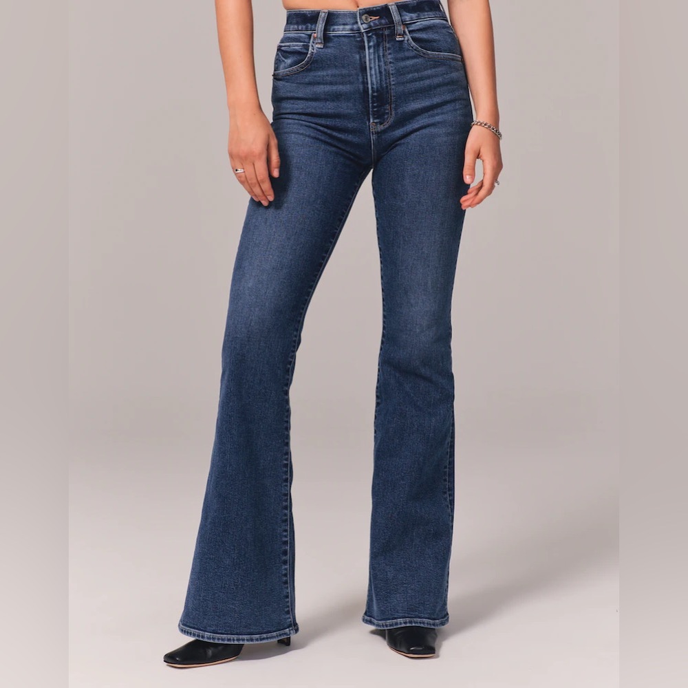 Abercrombie & Fitch Ultra High Rise Flare Jeans